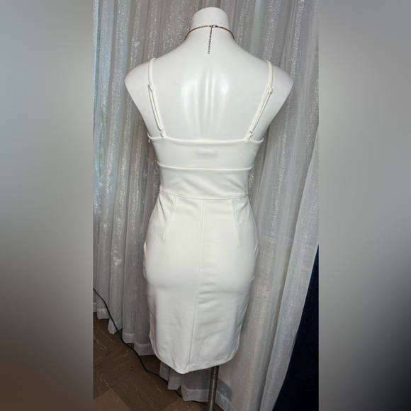 Express - Picture 2 of 3